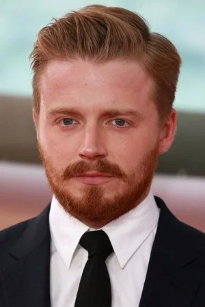 Джек Лауден в роли Ривер Картрайт